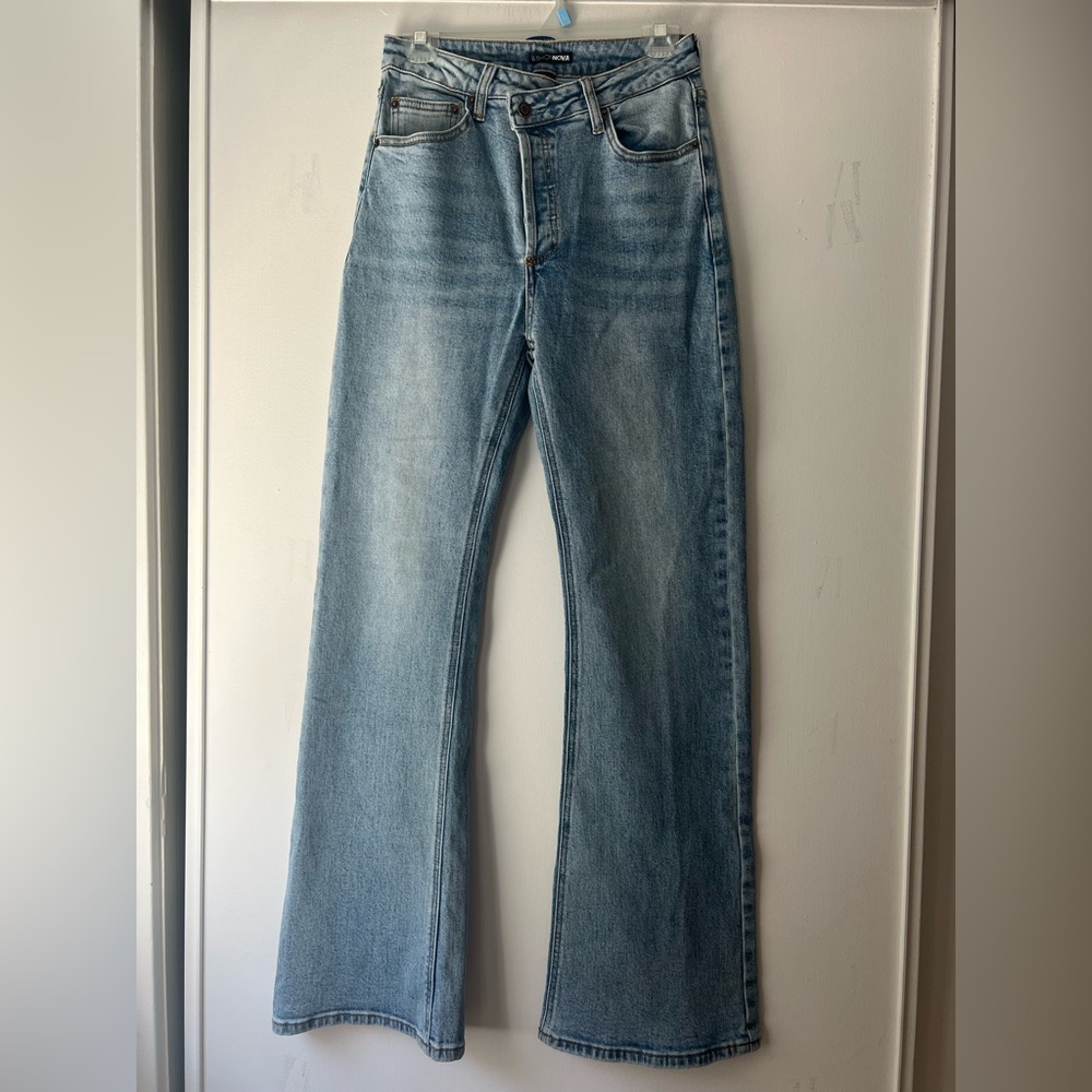 Fashion Nova Flare/Wide Leg Jeans